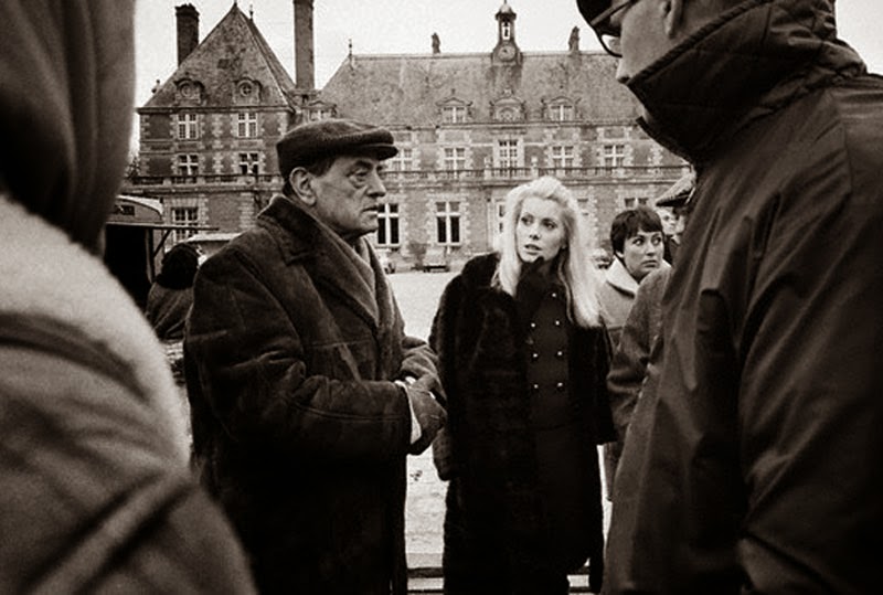Luis Buñel y Catherine Deneuve en el rodaje de Belle de Jour