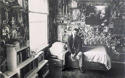 Joe Orton: “Viernes 13 de enero de 1967. Día espantoso. Me encontraba fatal por haber bebido tanto la noche anterior”. Foto tomada de: theguardian.com