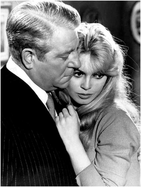 Jean Gabin y Brigitte Bardot, una sospechosa pareja. Tomada de: