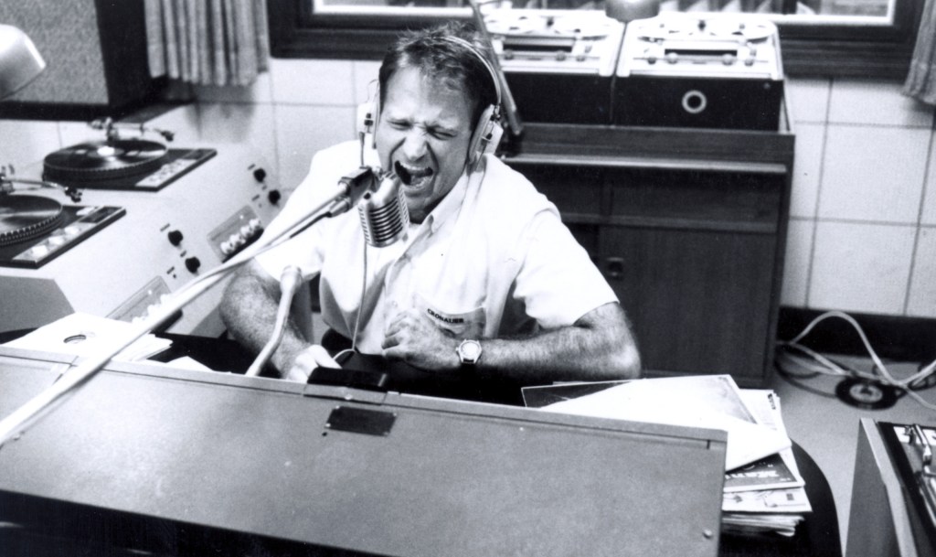 La voz de aliento de la radio para los soldados en Vietnam.
