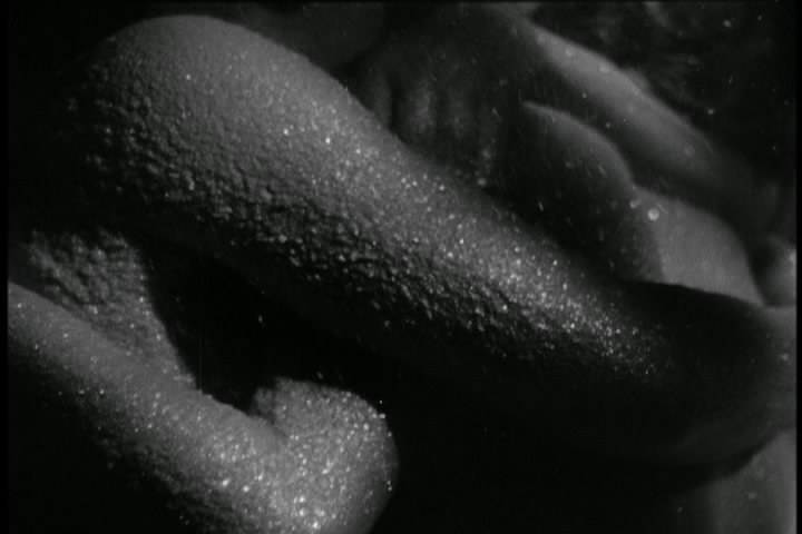 Hiroshima mon amour dirigida por Alain Resnais.
