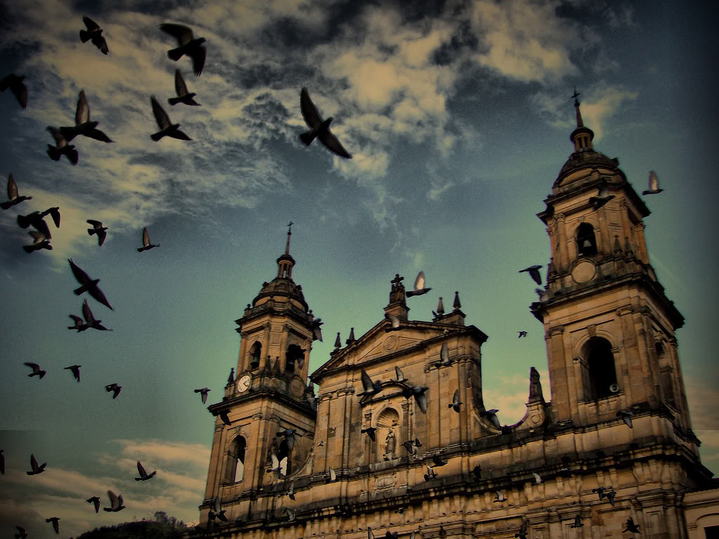 Catedral Primada de Bogotá (theprisma.co.uk).