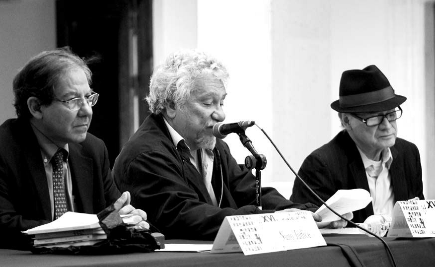Juan Manuel Roca en la revista PARTEAGUAS