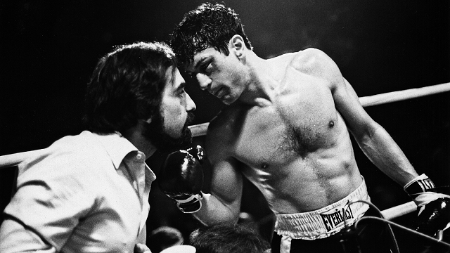 Robert De Niro leyó la autobiografía de Jake LaMotta durante el rodaje de El Padrino II en 1974 y vio el potencial de El toro salvaje que iba a hacer con Martin Scorsese. Tardó más de cuatro años en convencer a todos, incluyendo a Scorsese, para crear esta película.