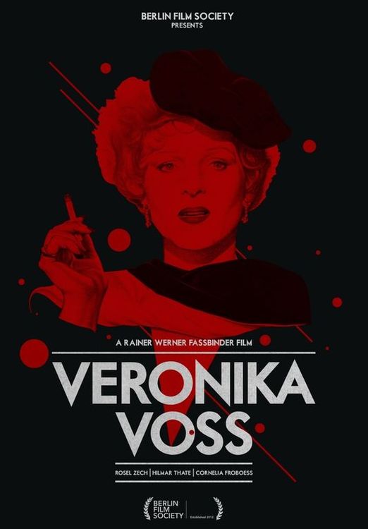 Película barroca, rodada en un blanco y negro, acorde con la triste historia y como homenaje a las antiguas películas producidas por la UFA, Fassbinder logró crear imágenes capaces de provocar resonancias en la mente del cinéfilo.