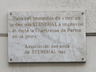 El amor es el déspota más orgulloso del mundo; o todo o nada. Stendhal.