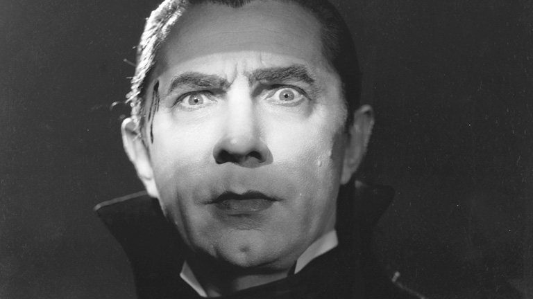 Bela Lugosi se haya entre las grandes figuras del género de terror, codeándose con genios de la talla de Lon Chaney, Boris Karloff, Vincent Price, Peter Cushing y Christopher Lee. La figura de Lugosi siempre ha estado envuelta en un halo de misterio y drama, gloria y decadencia, que lo configuran como una estrella única dentro del celuloide.
