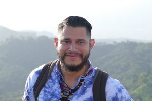 Erick Arévalo, Revista Literariedad
