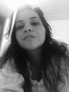 Laura Arévalo - Revista Literariedad